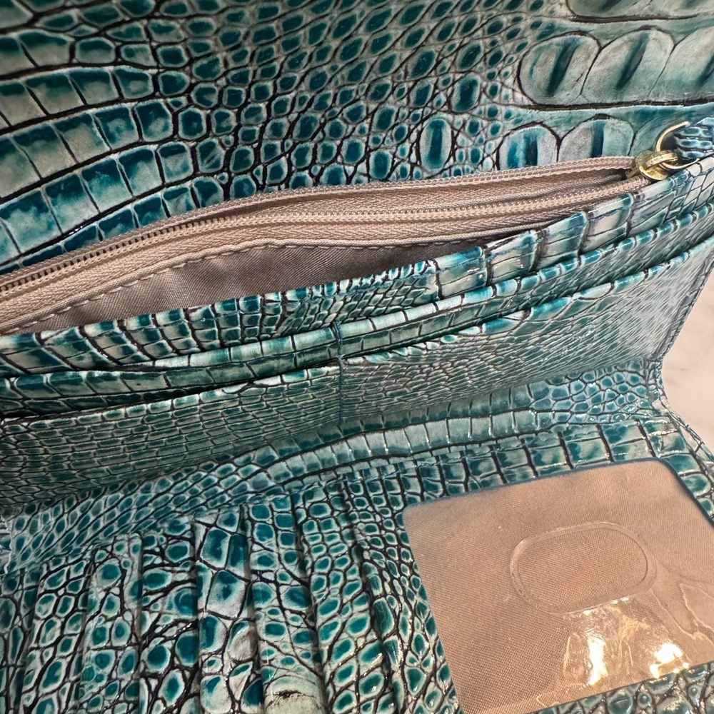 Brahmin Veronica vallet . Excellent condition - Picture 7 of 8